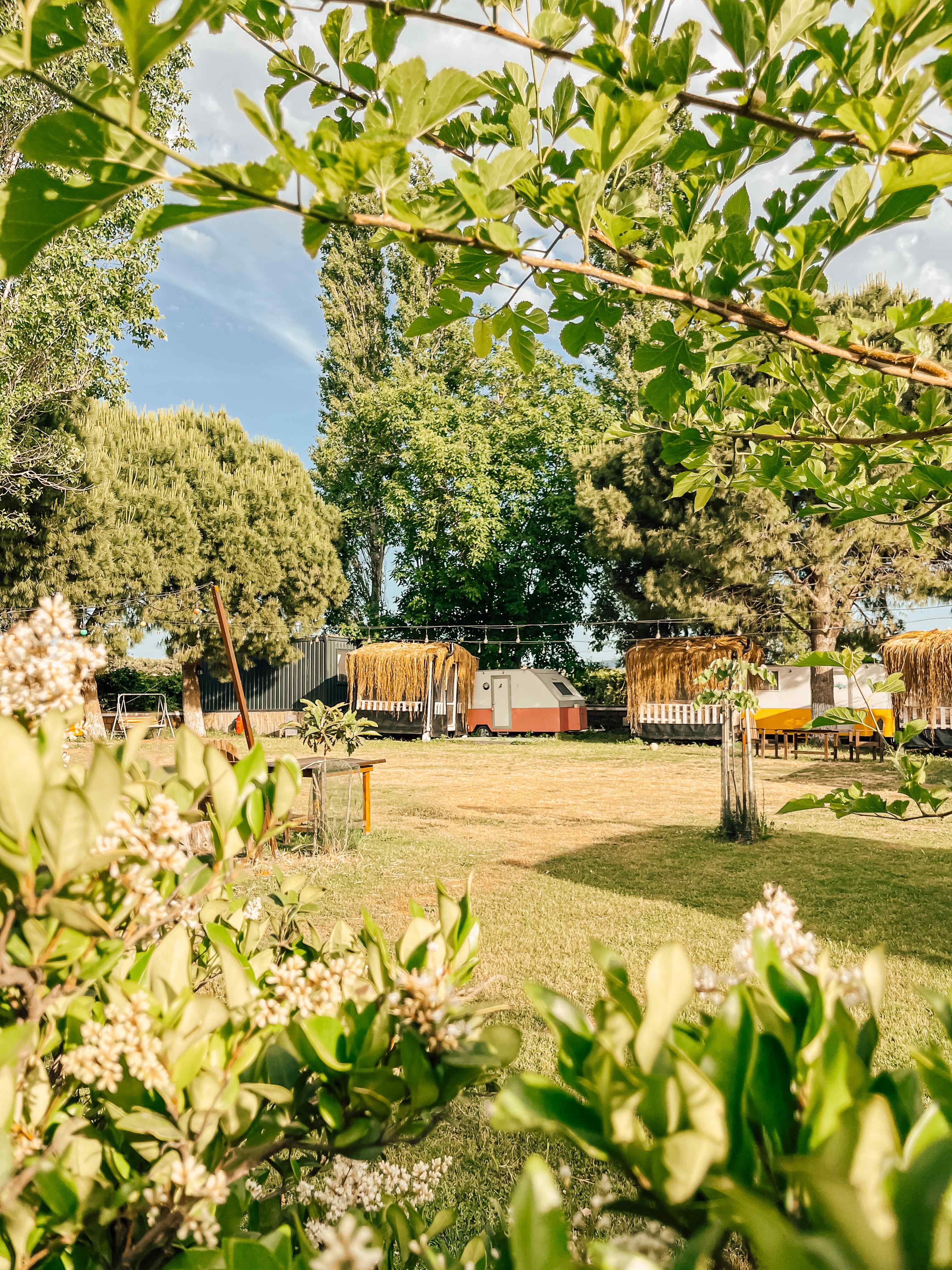Mona Glamping Caravan Suites galeri 4