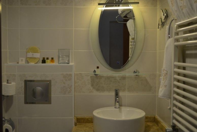 Perama Hotel