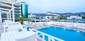 Casablanca Beach +12