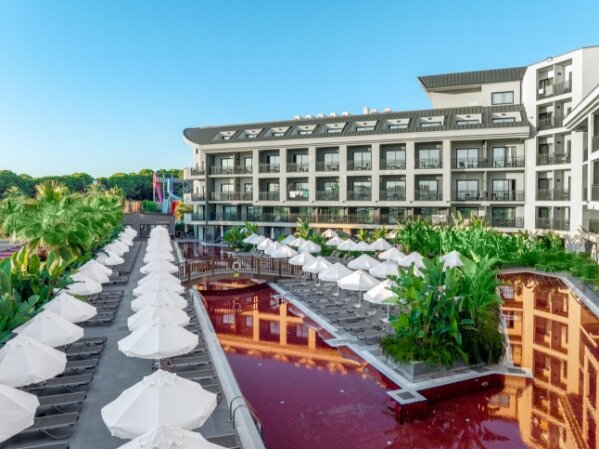 The X Belek