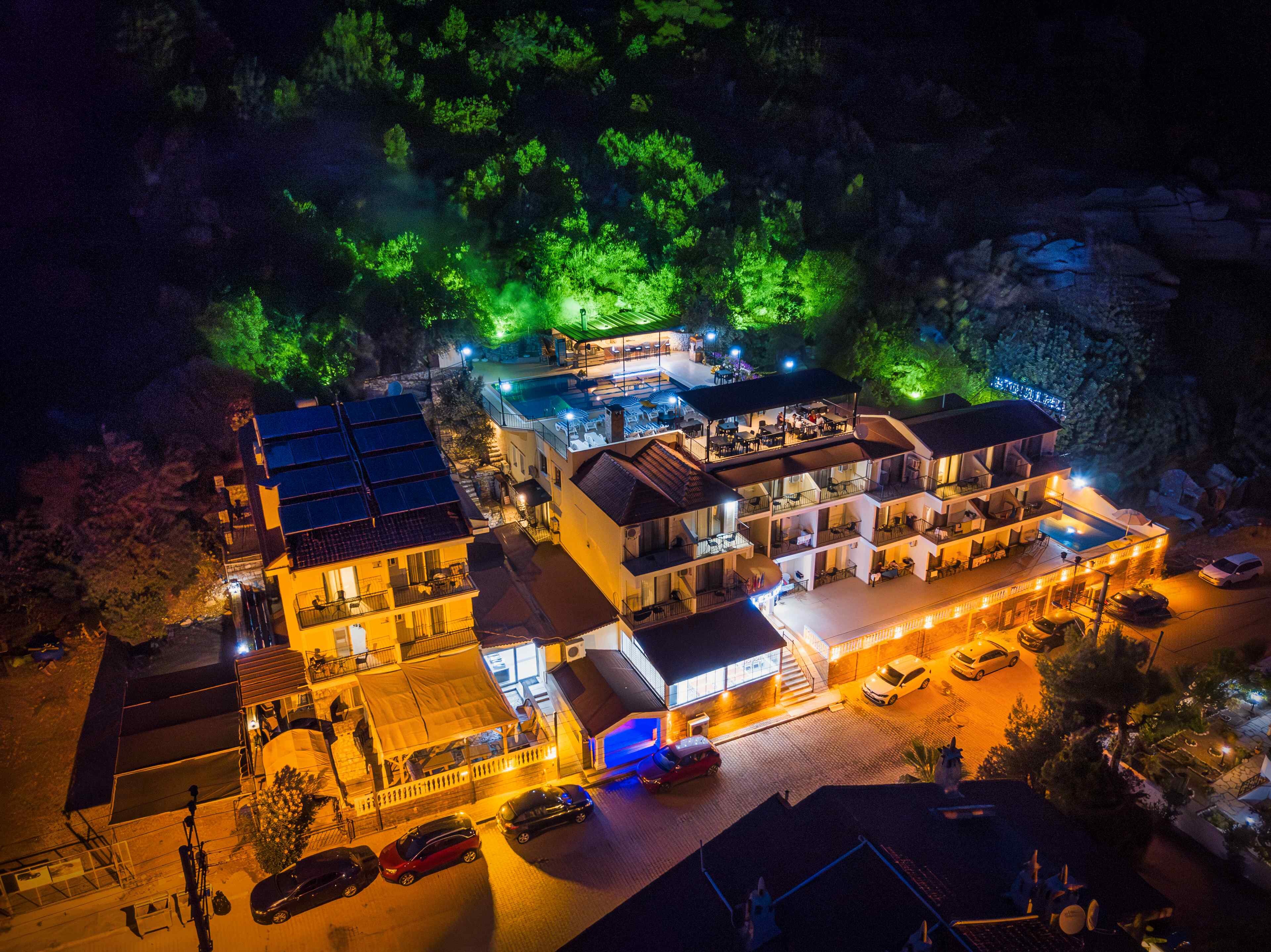 Leslion Hotel Turunç · 23