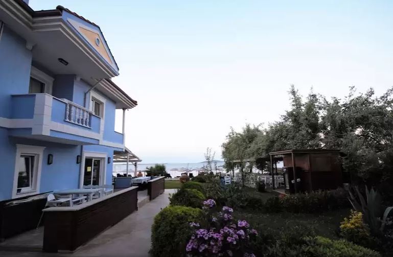 Cundavilla Hotel & Suites