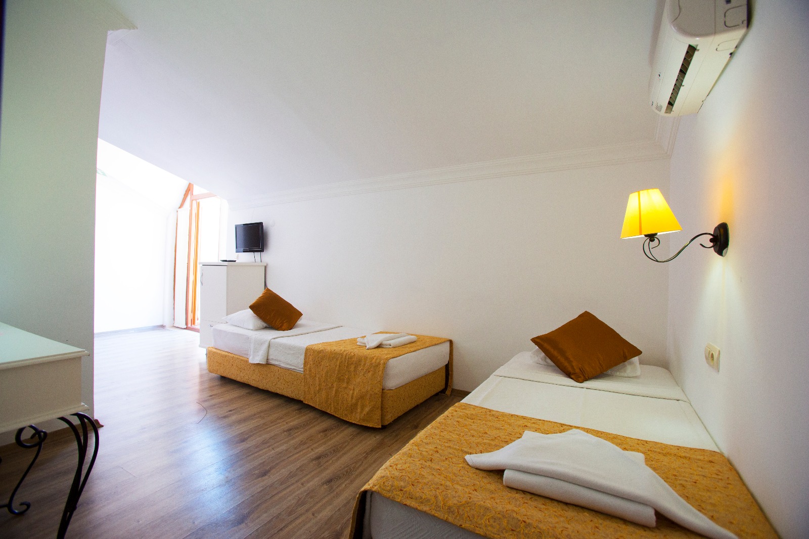 Zehra Hotel