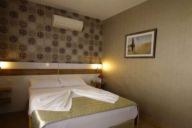 Acem Hotel