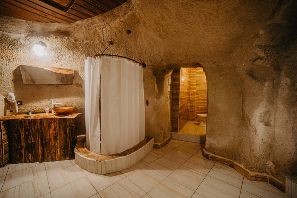Helios Cave Hotel