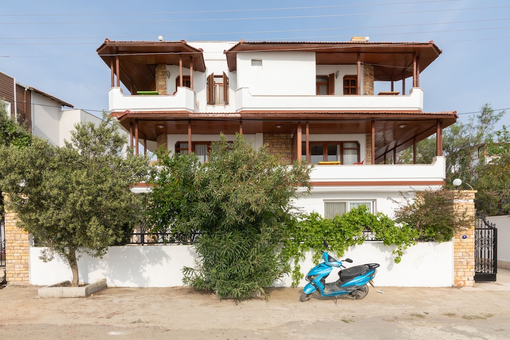 Moon & Sun Otel Seferihisar