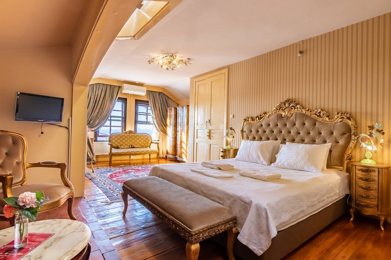 Anastasia Meziki Hotel