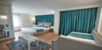 Deluxe Triple Room Görseli