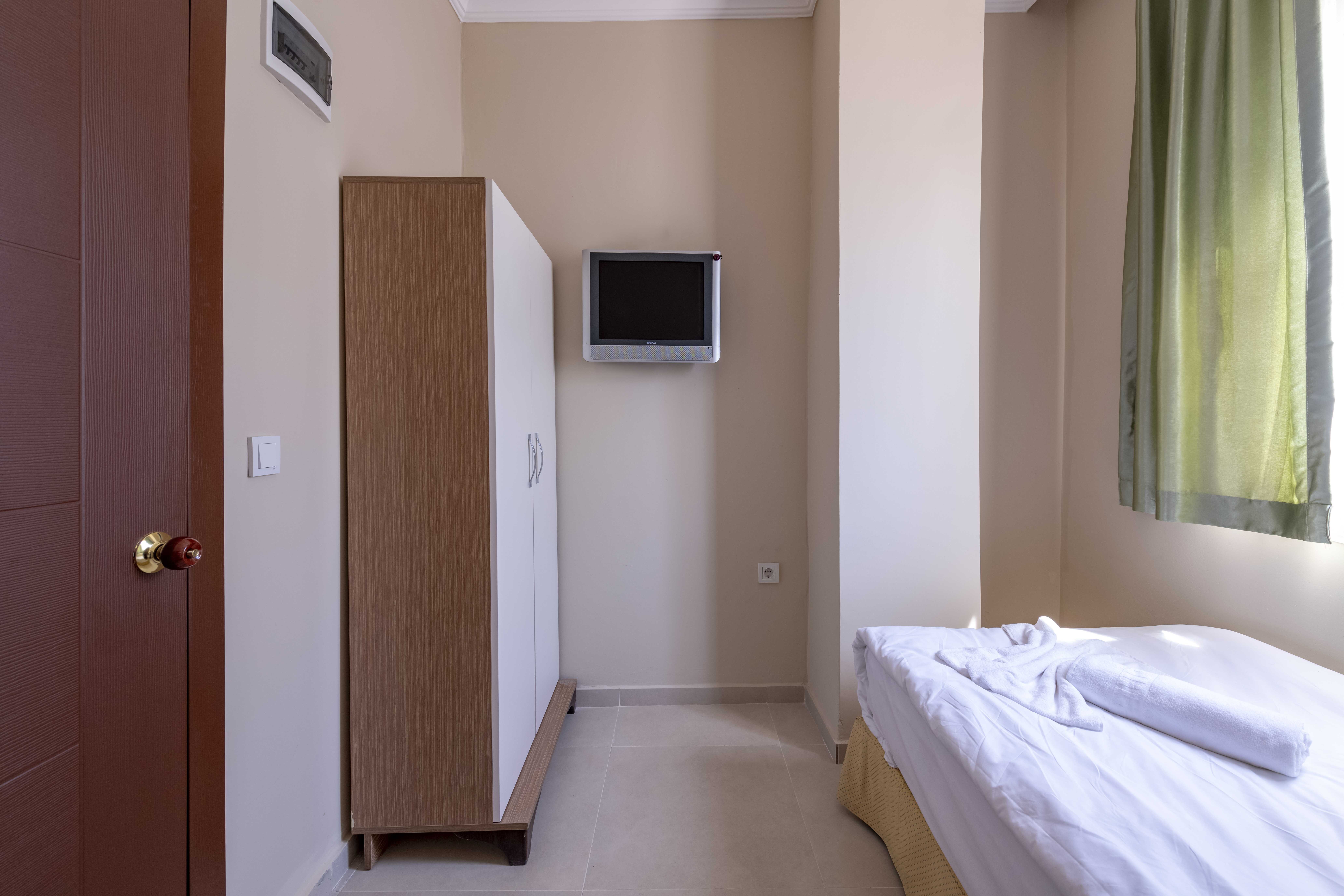 Ahsen Hotel · 12