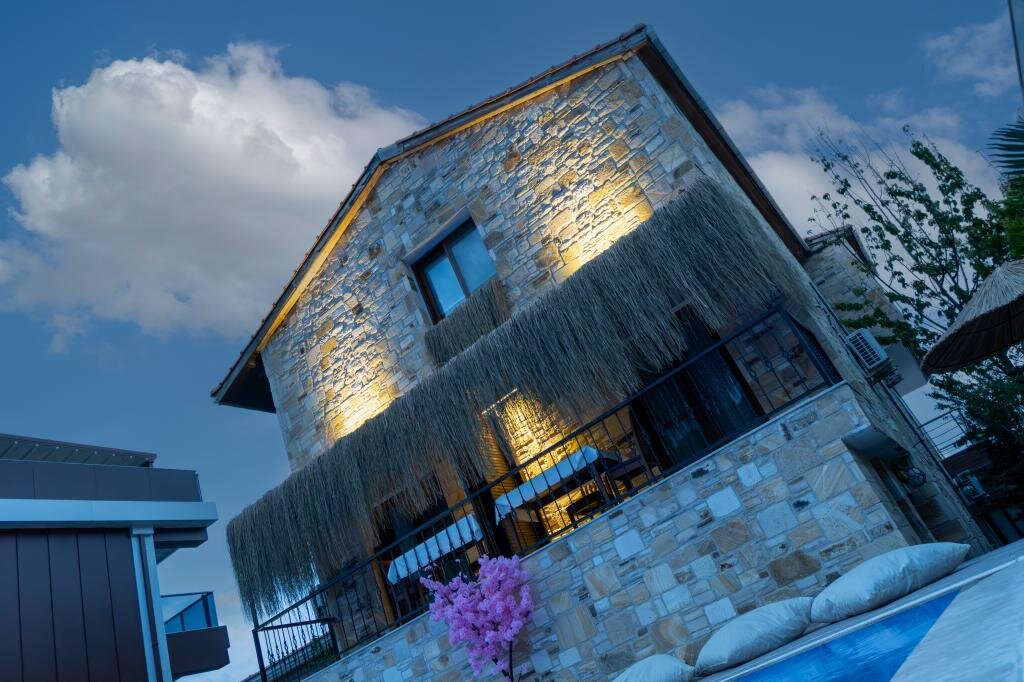 Stone House Yeni Foça galeri 4