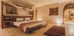 Deluxe Cave Suite (Jakuzili) Görseli