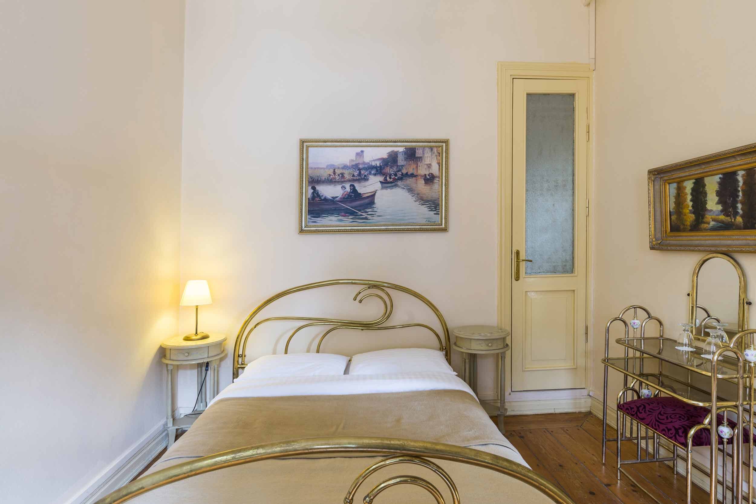 Anastasia Meziki Hotel