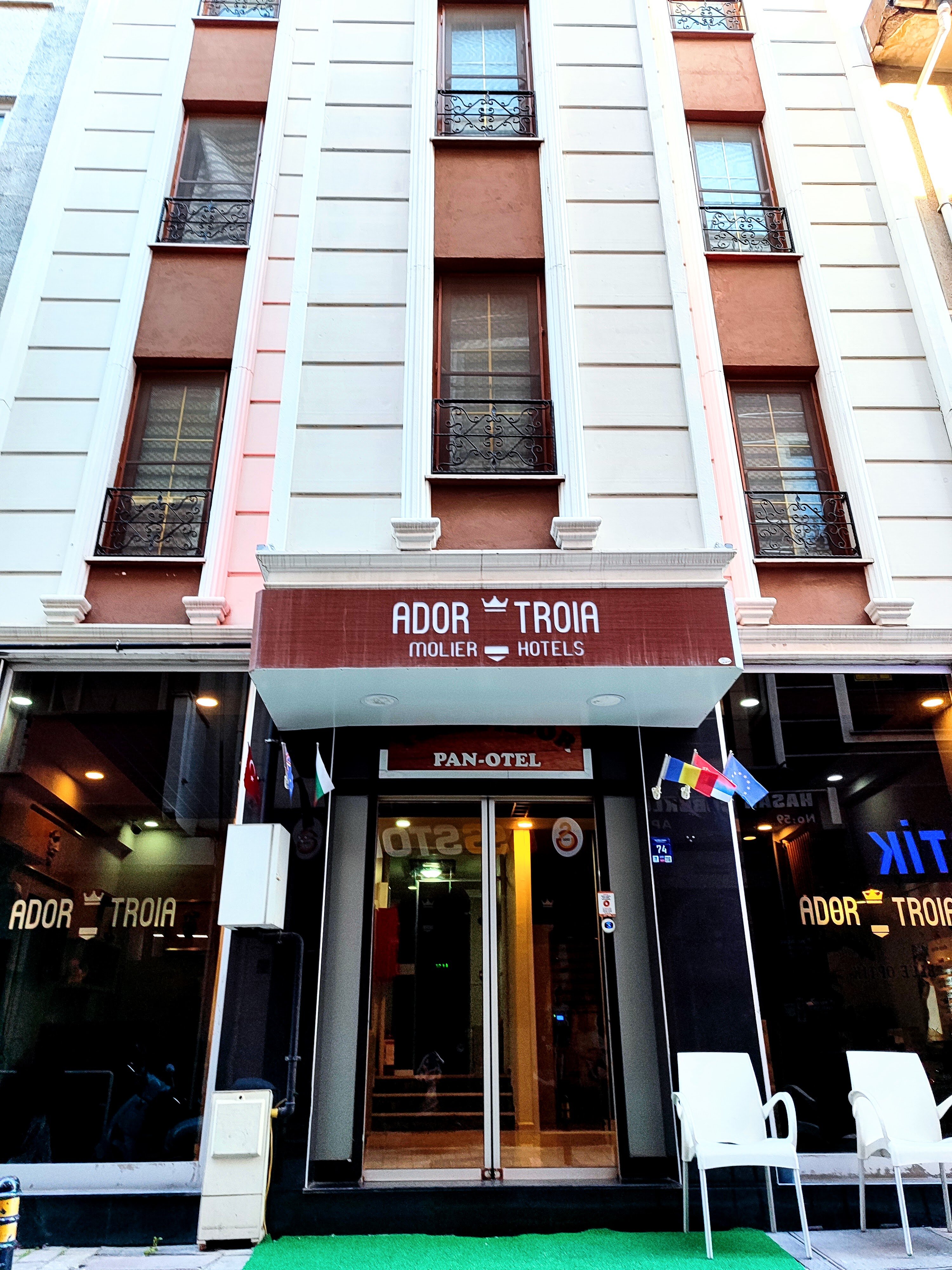 Ador Troia Otel · 8
