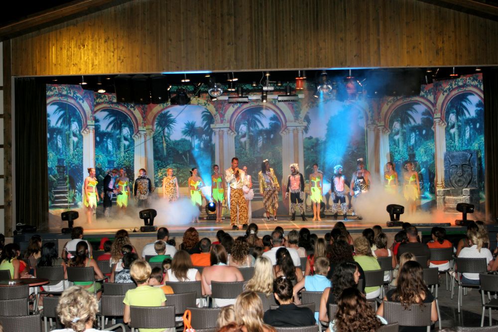 Limak Lara Deluxe Hotel & Resort