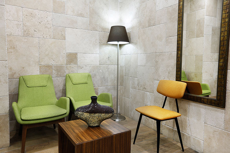 The White Orient Hotel