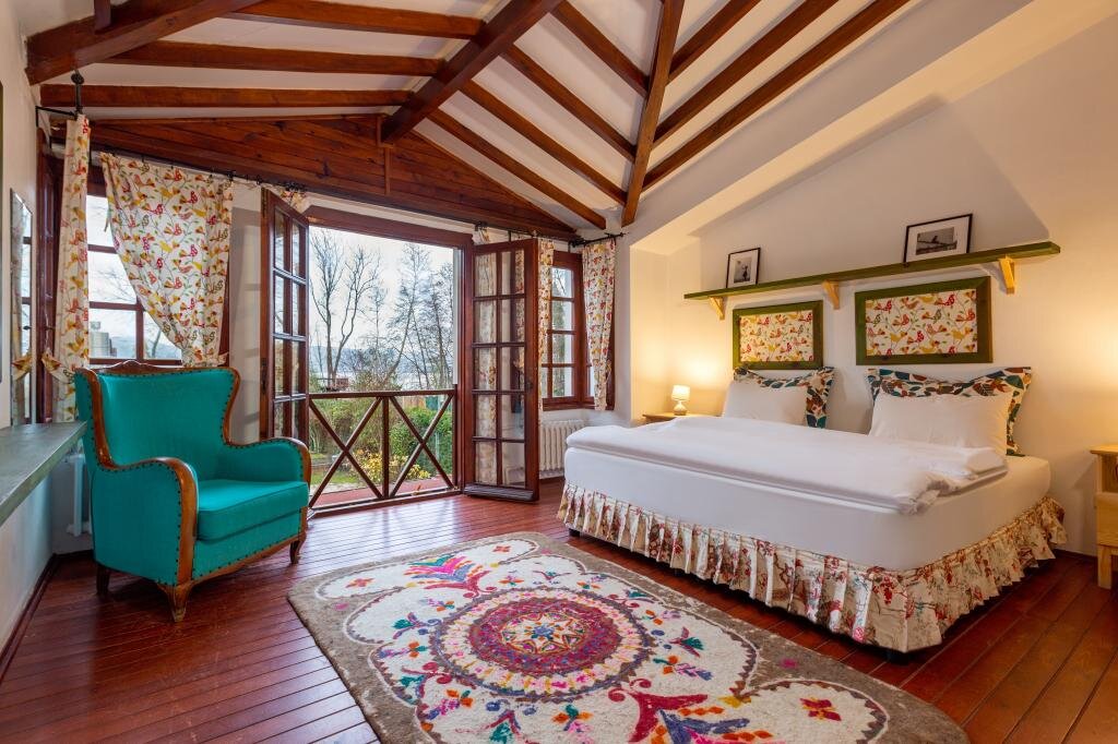 Rose Villa