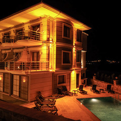 Cunda Demir Otel