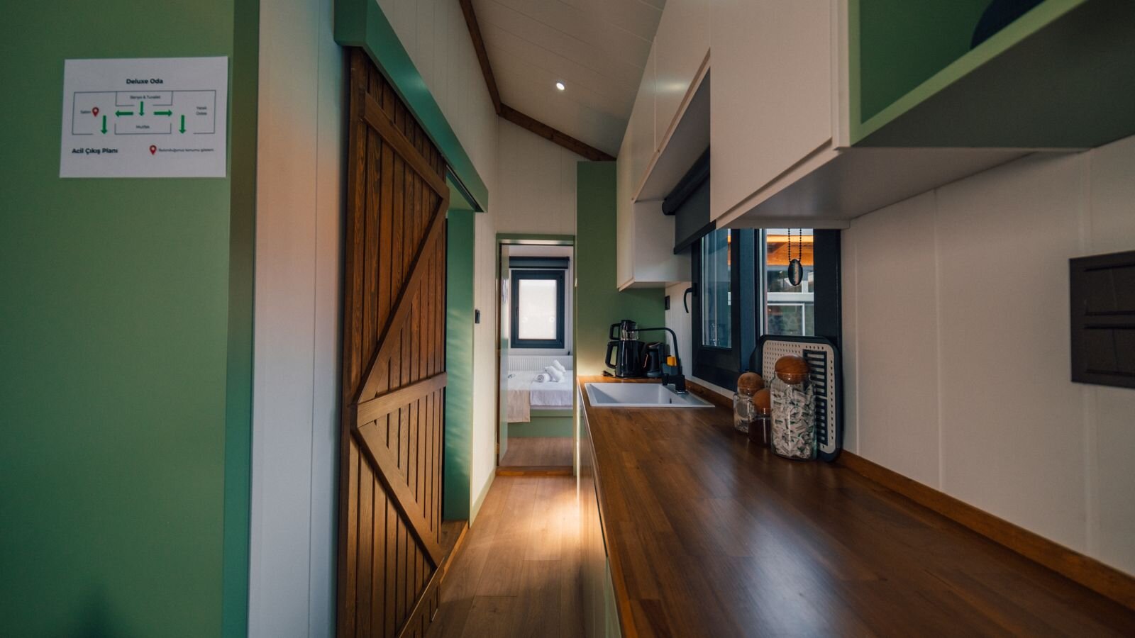 Deluxe Bungalov (Jakuzili, Isıtmalı Havuzlu)