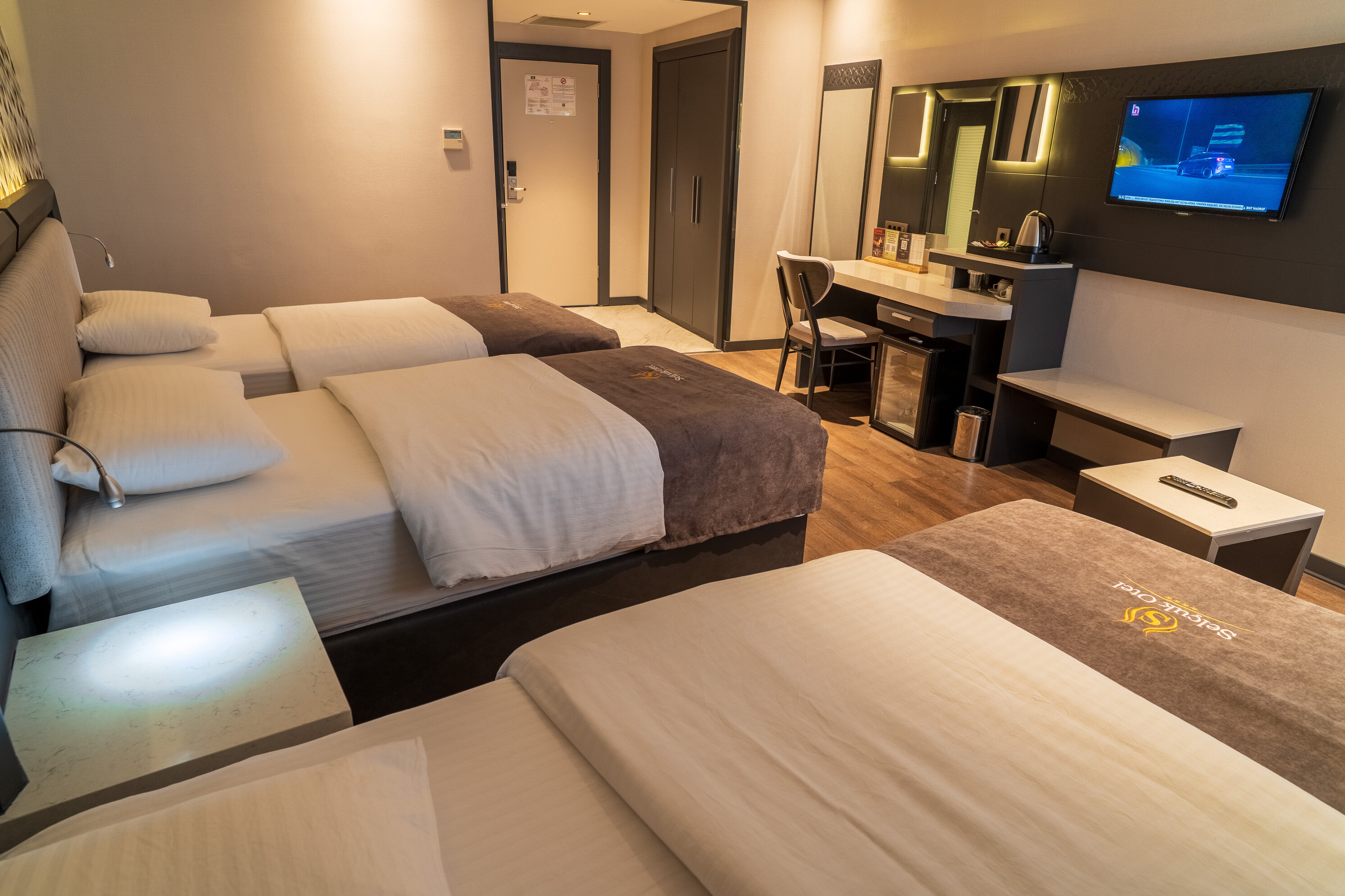 Triple Room
