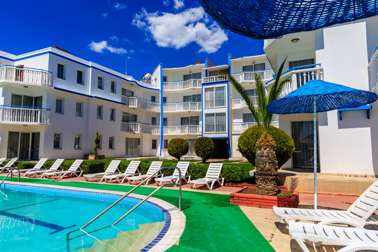 Sunset Village Apart Otel