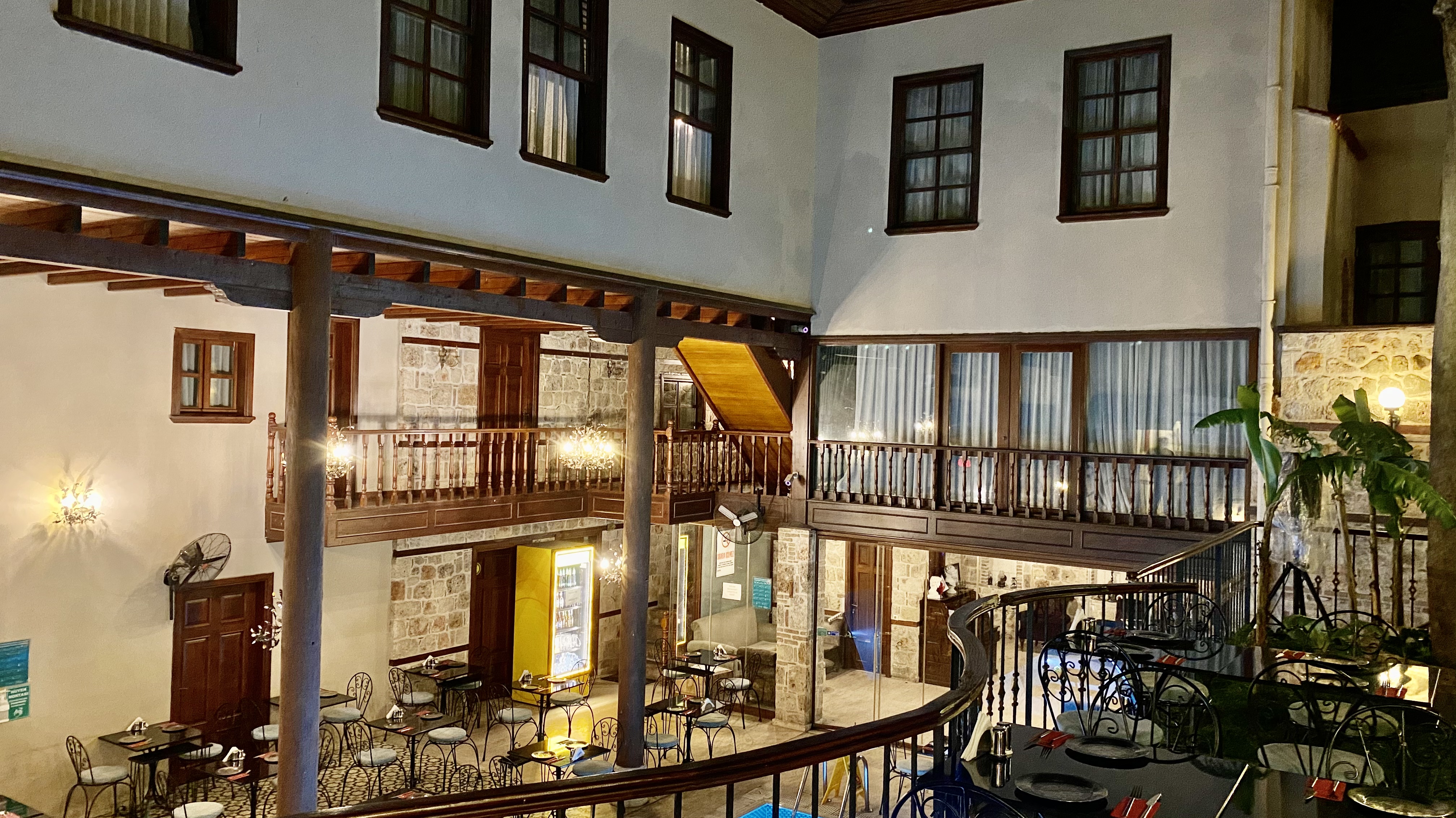Mediterra Art Hotel