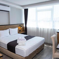 Comfort Center Suit Hotel