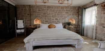 Cunda Engin Reis · 49