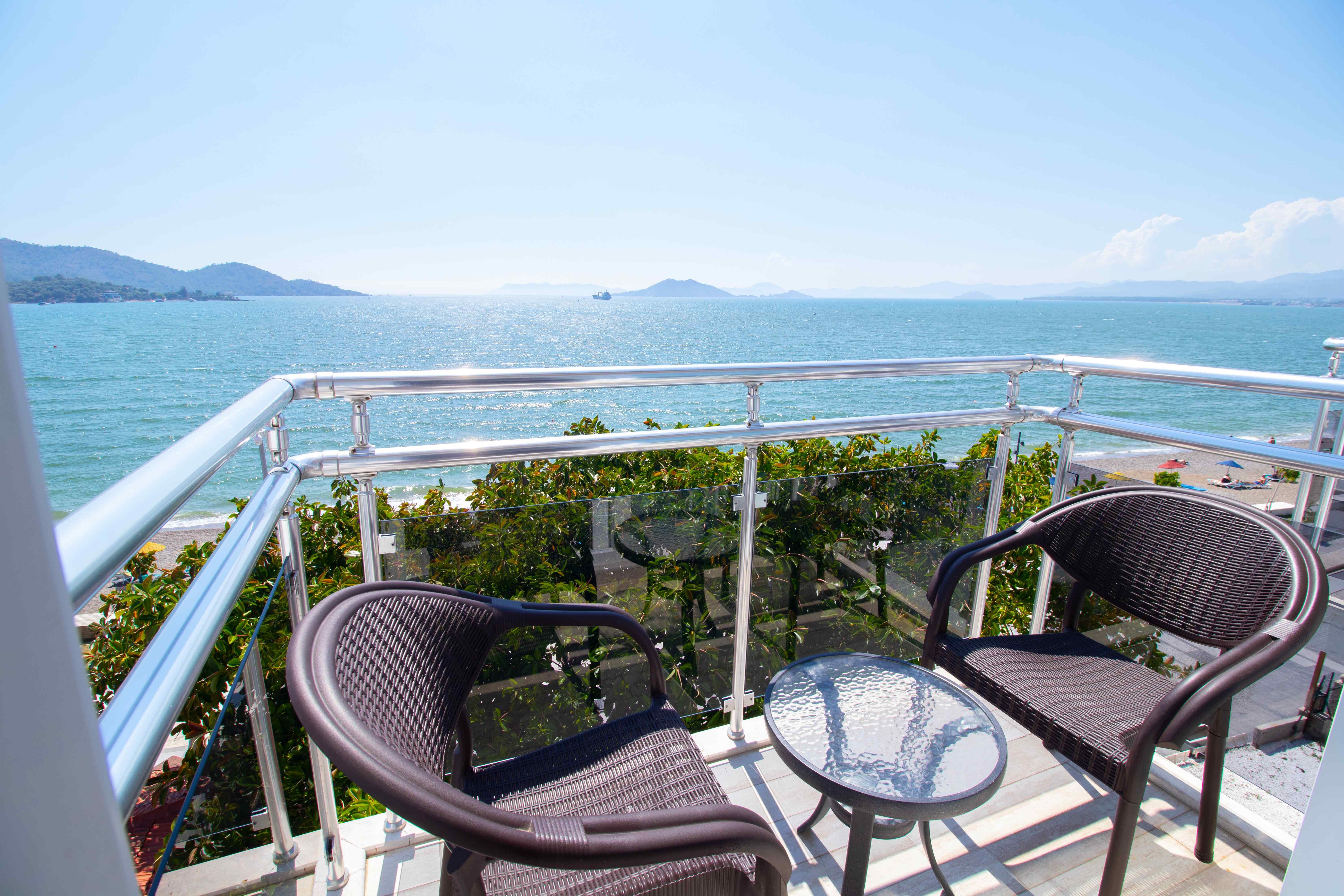 Mia Casa Beach Hotel