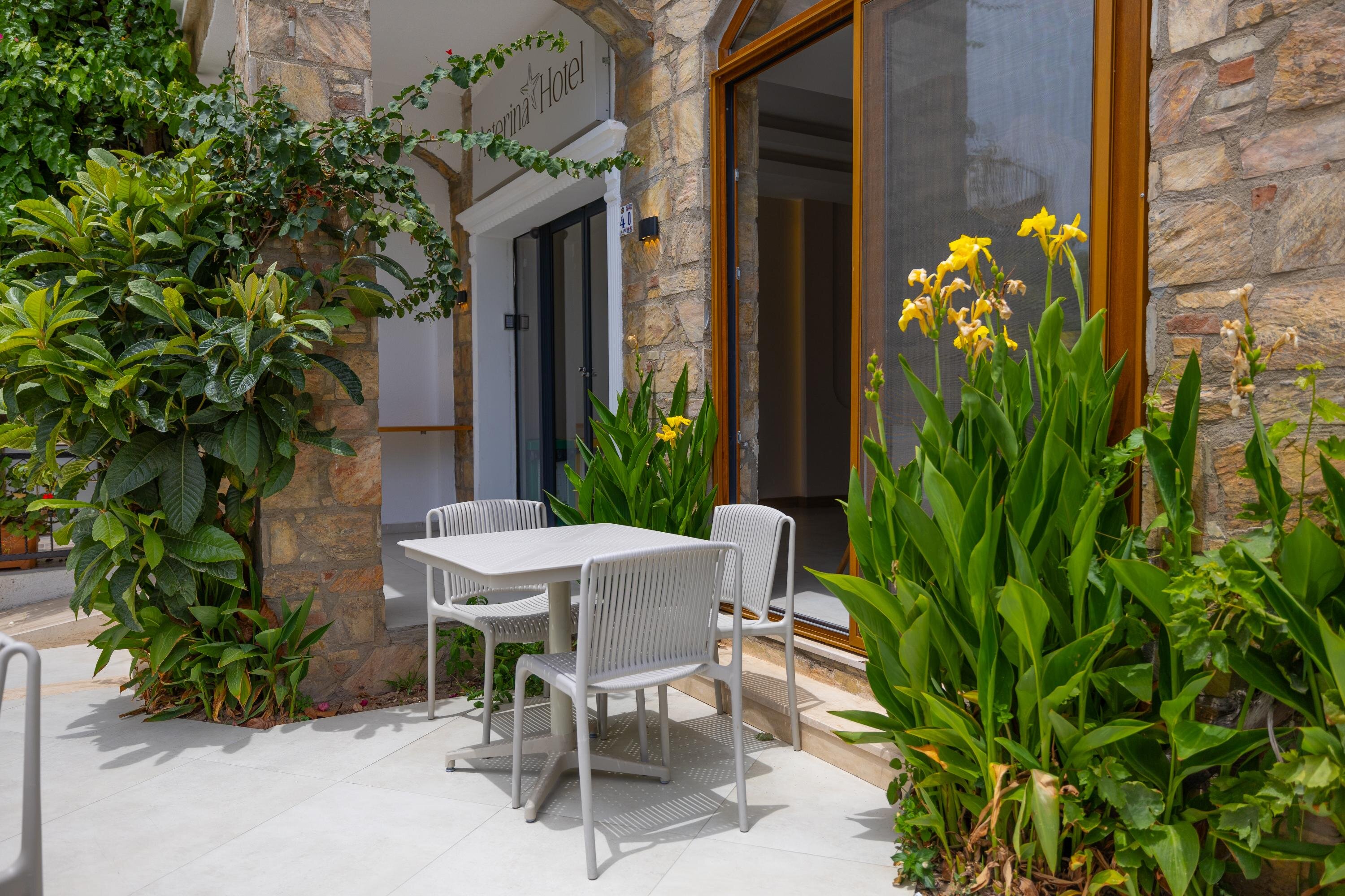 Asterina Hotel
