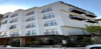 Paperon Hotel · 43
