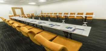 Holiday Inn Express Altunizade · 36