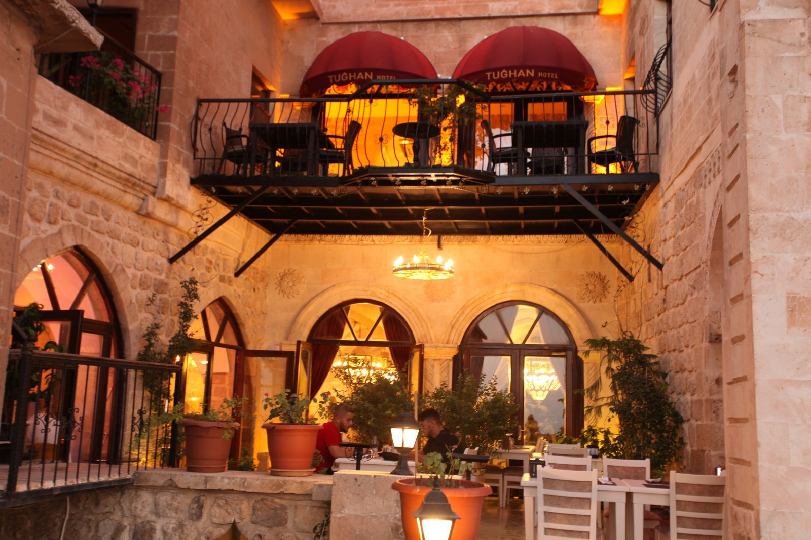 Tuğhan Hotel