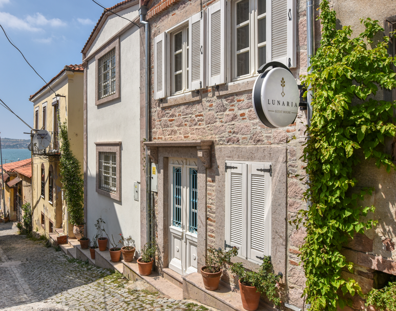 Lunaria Guest House