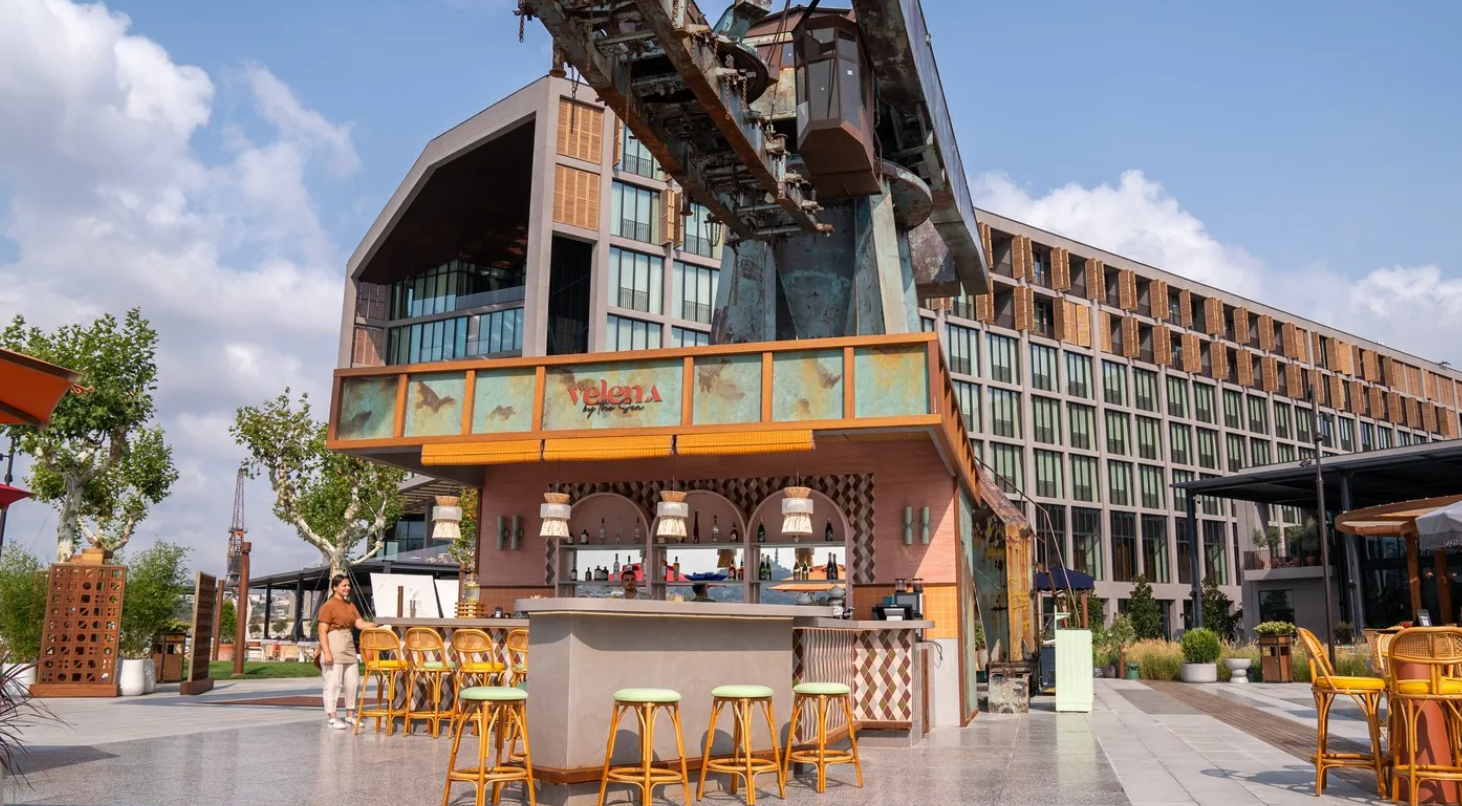 Rixos Tersane İstanbul + Nickelodeon Play Tersane Access · 30