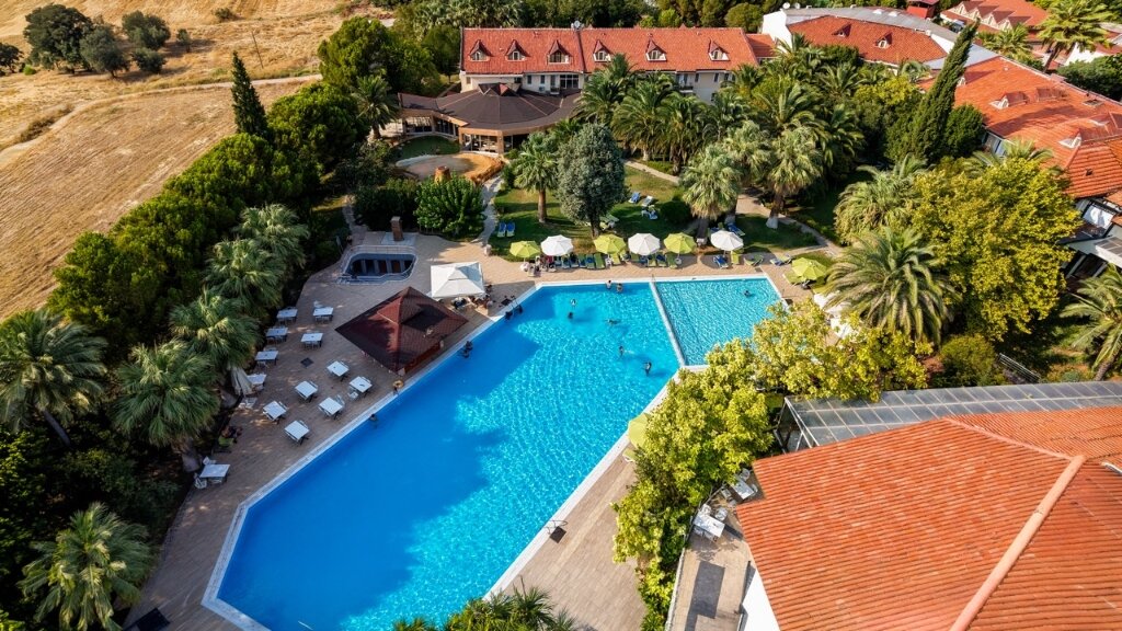 Lycus River Thermal Hotel