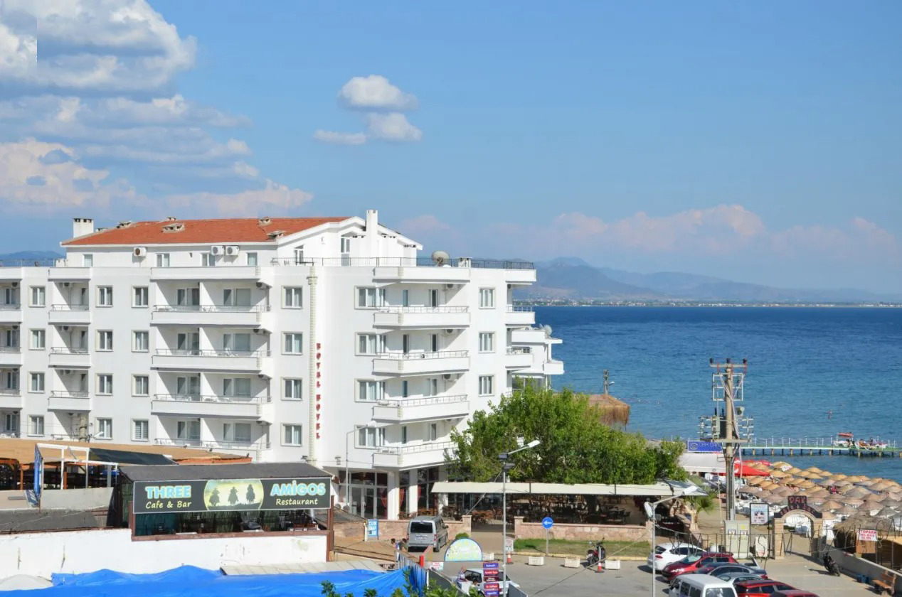 Royal Hotel Sarımsaklı