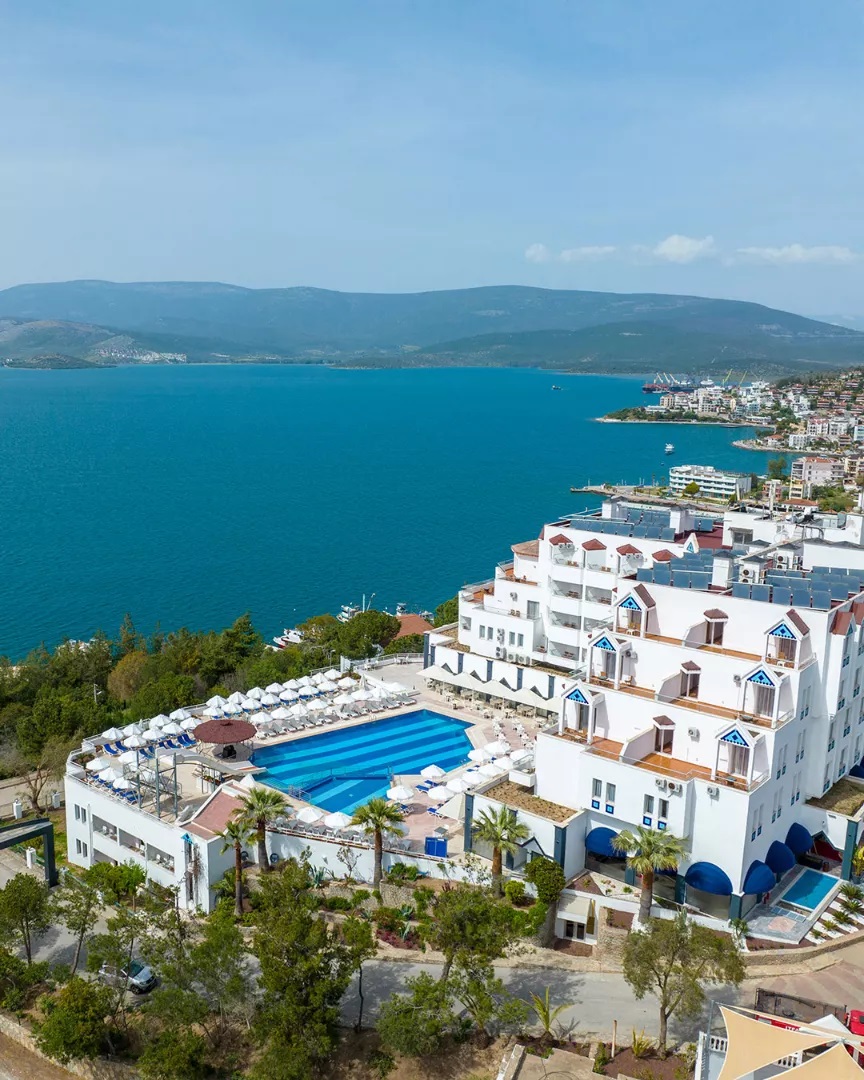 Roseira Beach Resort