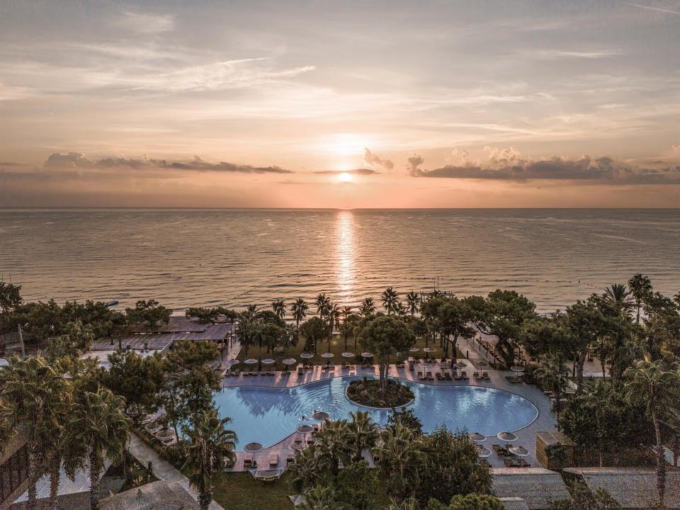 Balmy Beach Resort - Adult Only