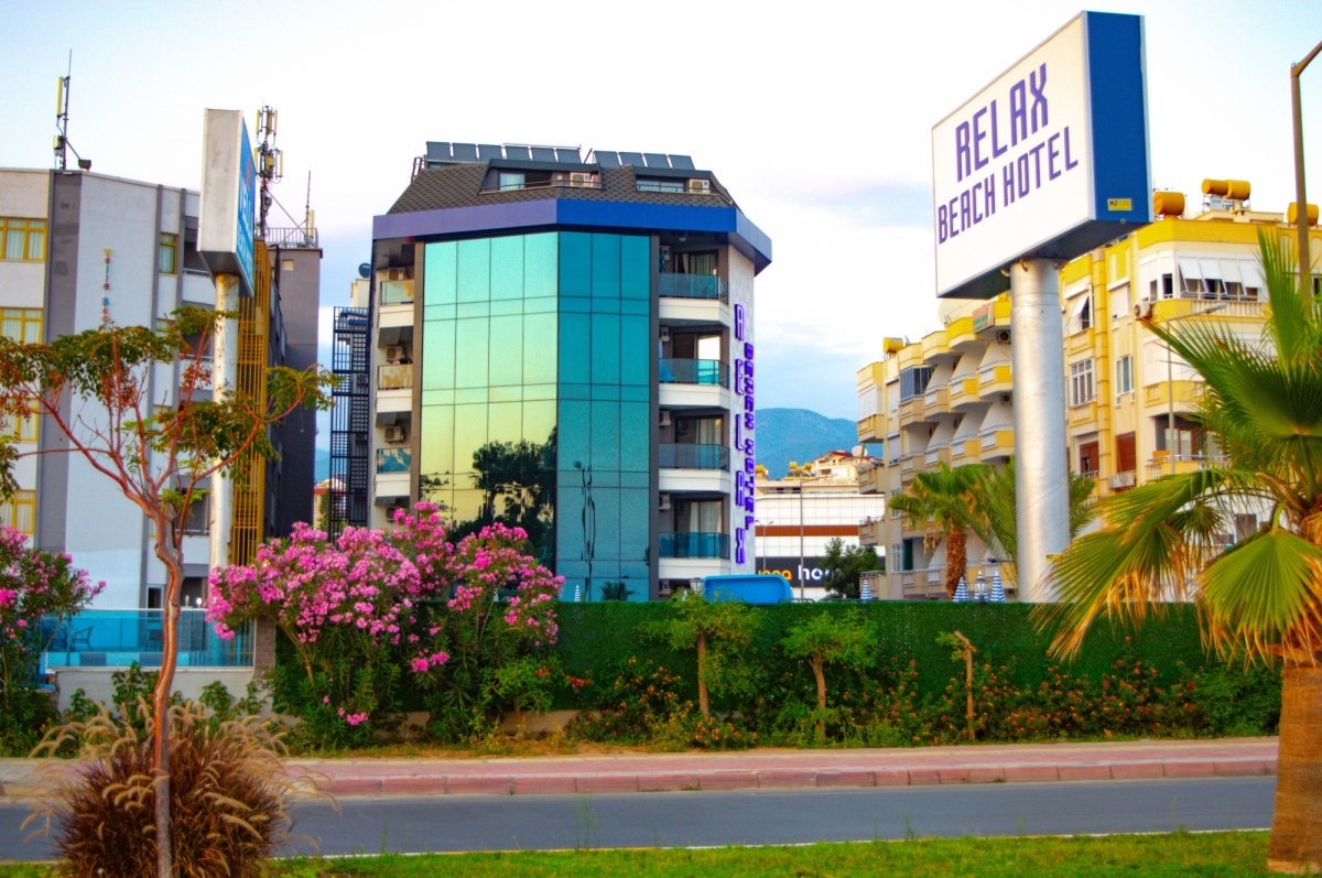Relax Beach Hotel