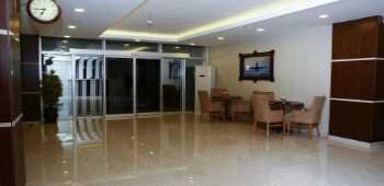 Golden Lounge Hotel · 73