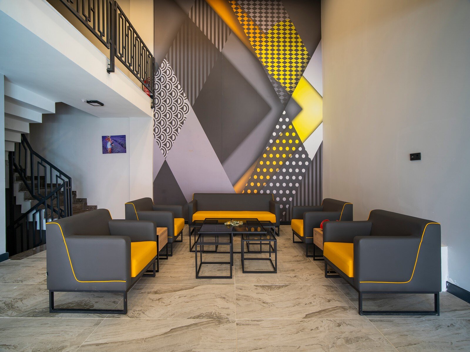 Meyde Boutique & Suites