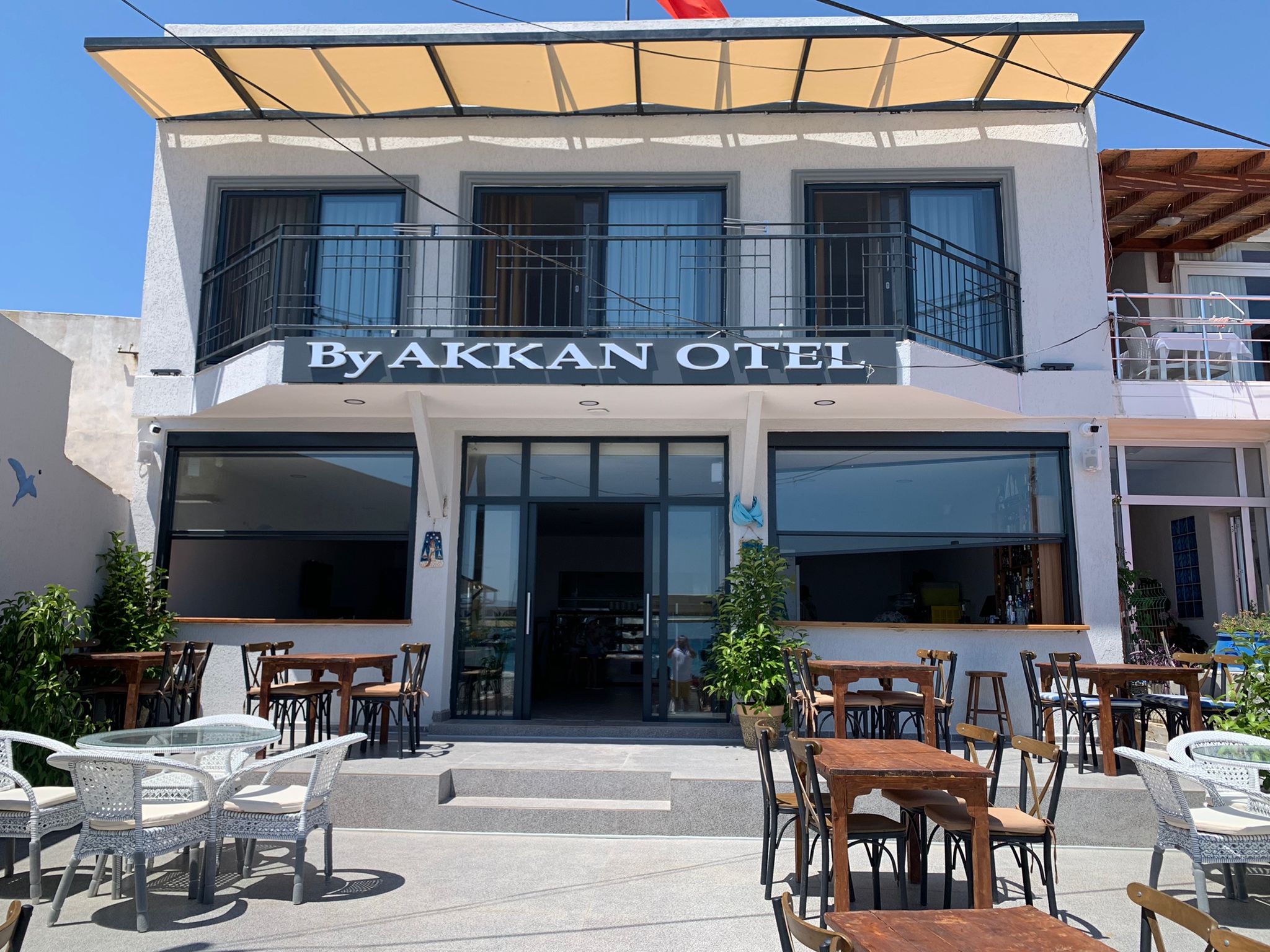By Akkan Otel