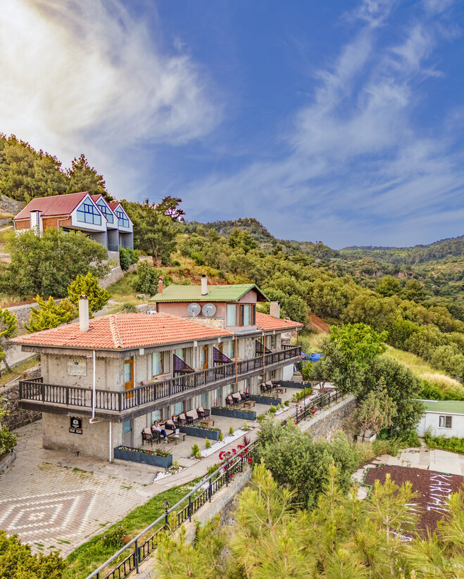 Assos Kartal Yuvası