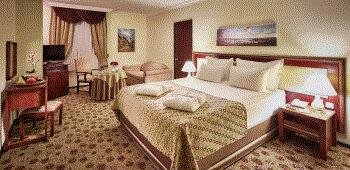 Güneş Hotel İstanbul · 39