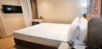 Economy French Room Görseli