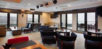Double Tree by Hilton Van · 54