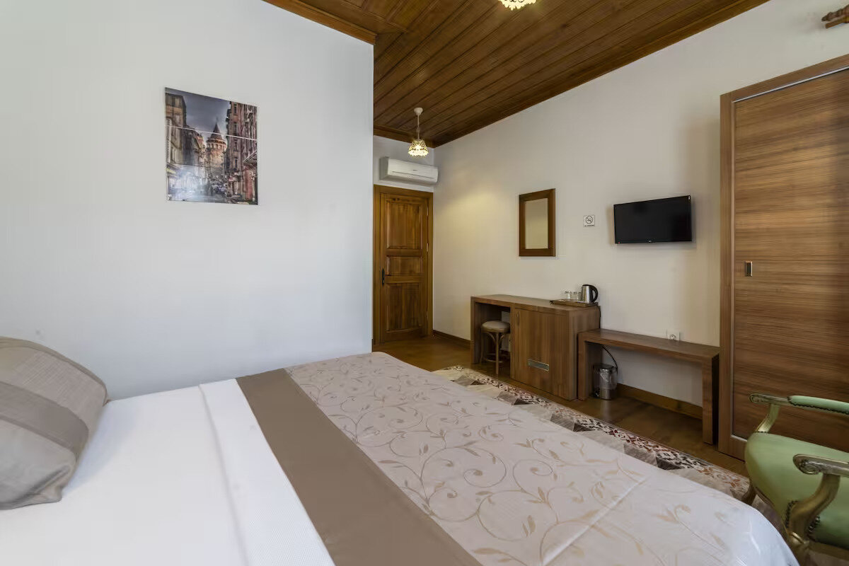 Armistis Hotel