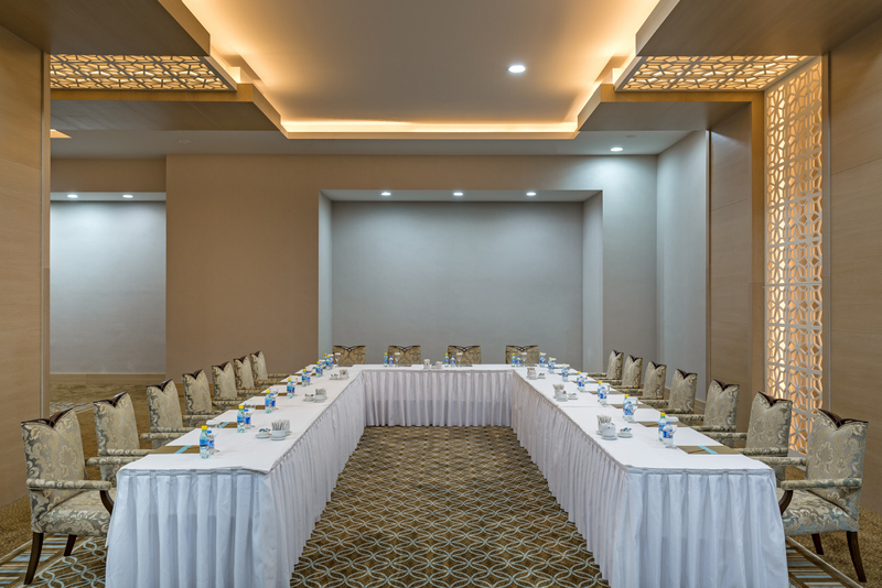 Royal Holiday Palace