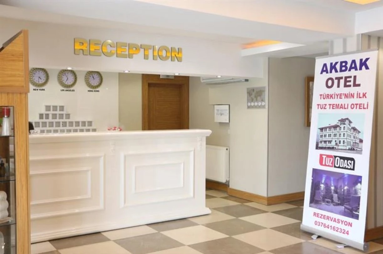 Akbak Otel
