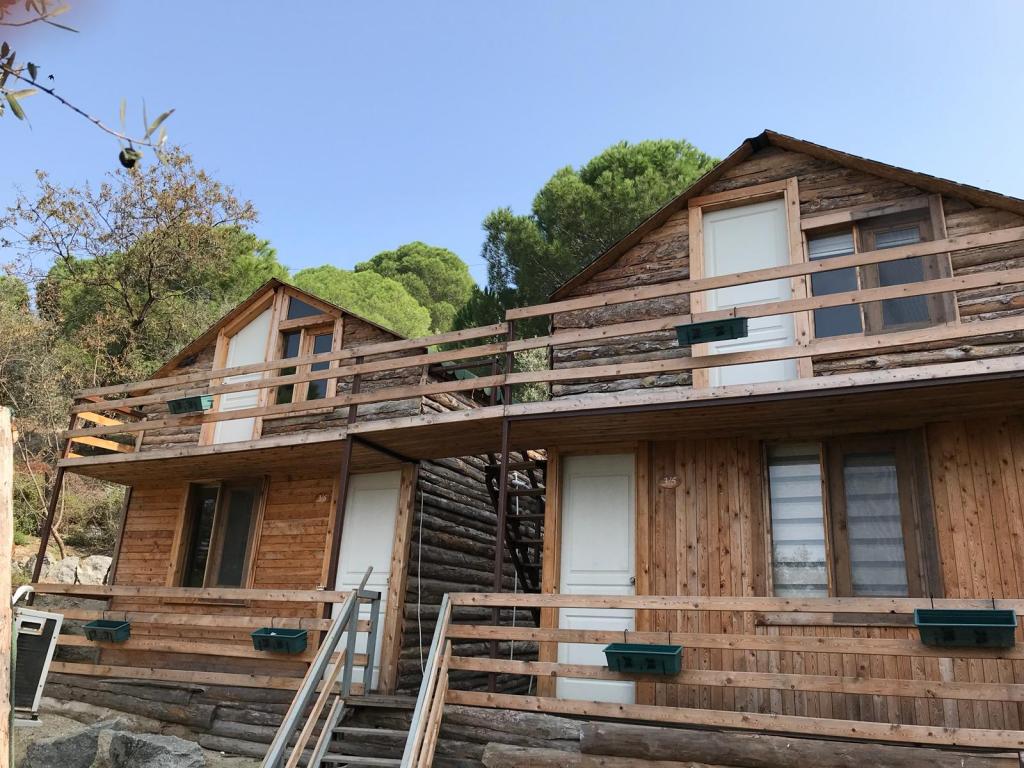 Ayanya Beach & Bungalows